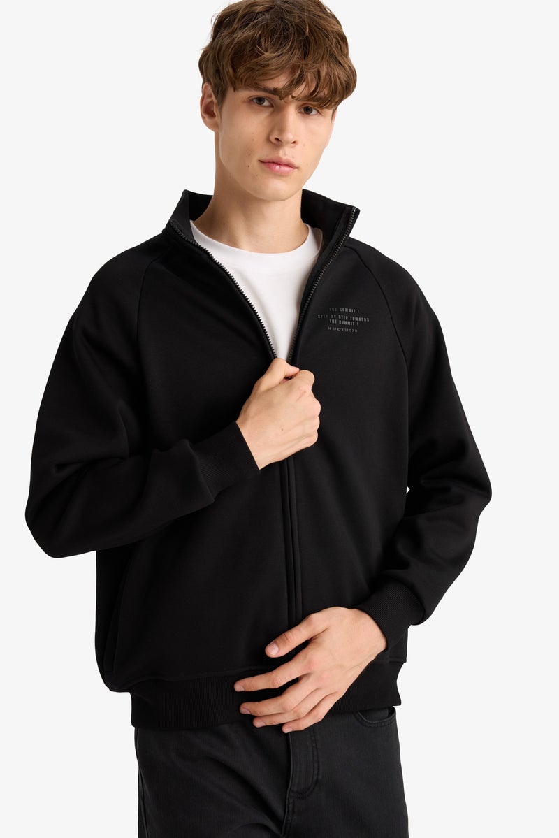 DeFacto Black Man Boxy Fit Stand Collar Printed Soft Fleece Lined Sweatshirt Casual - Image 4